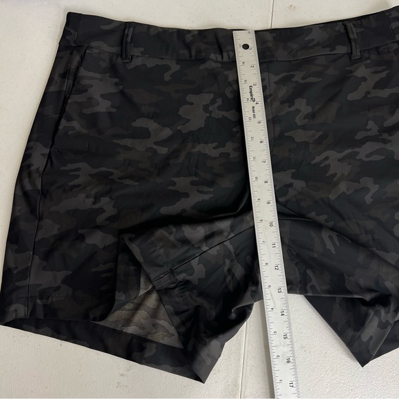 Spanx Sunshine Shorts  Pull On 4-Way Stretch Size XLarge Black Camo. - Picture 7 of 14